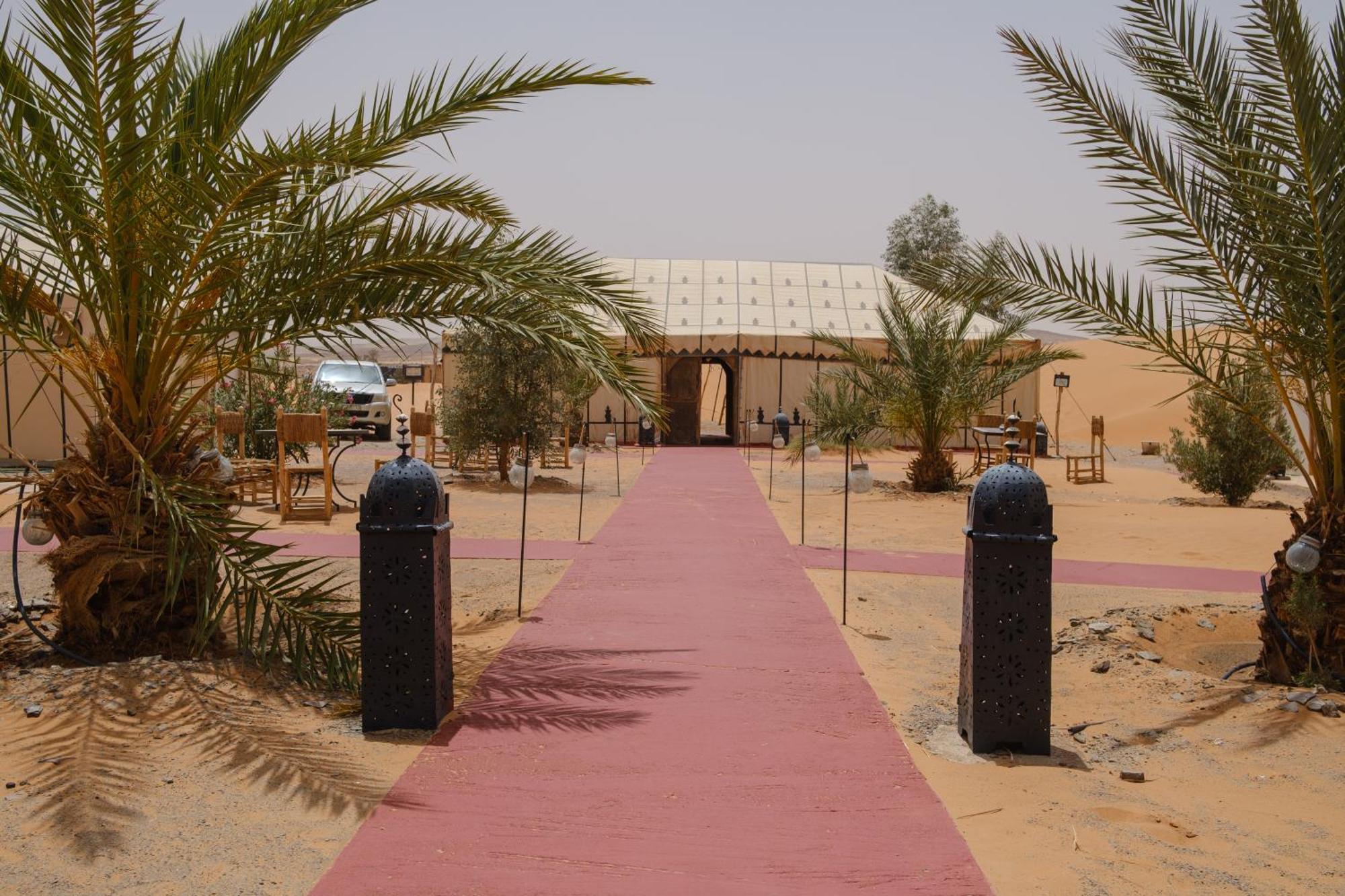 Hotel Camel Trips Luxury Camp Merzouga Esterno foto