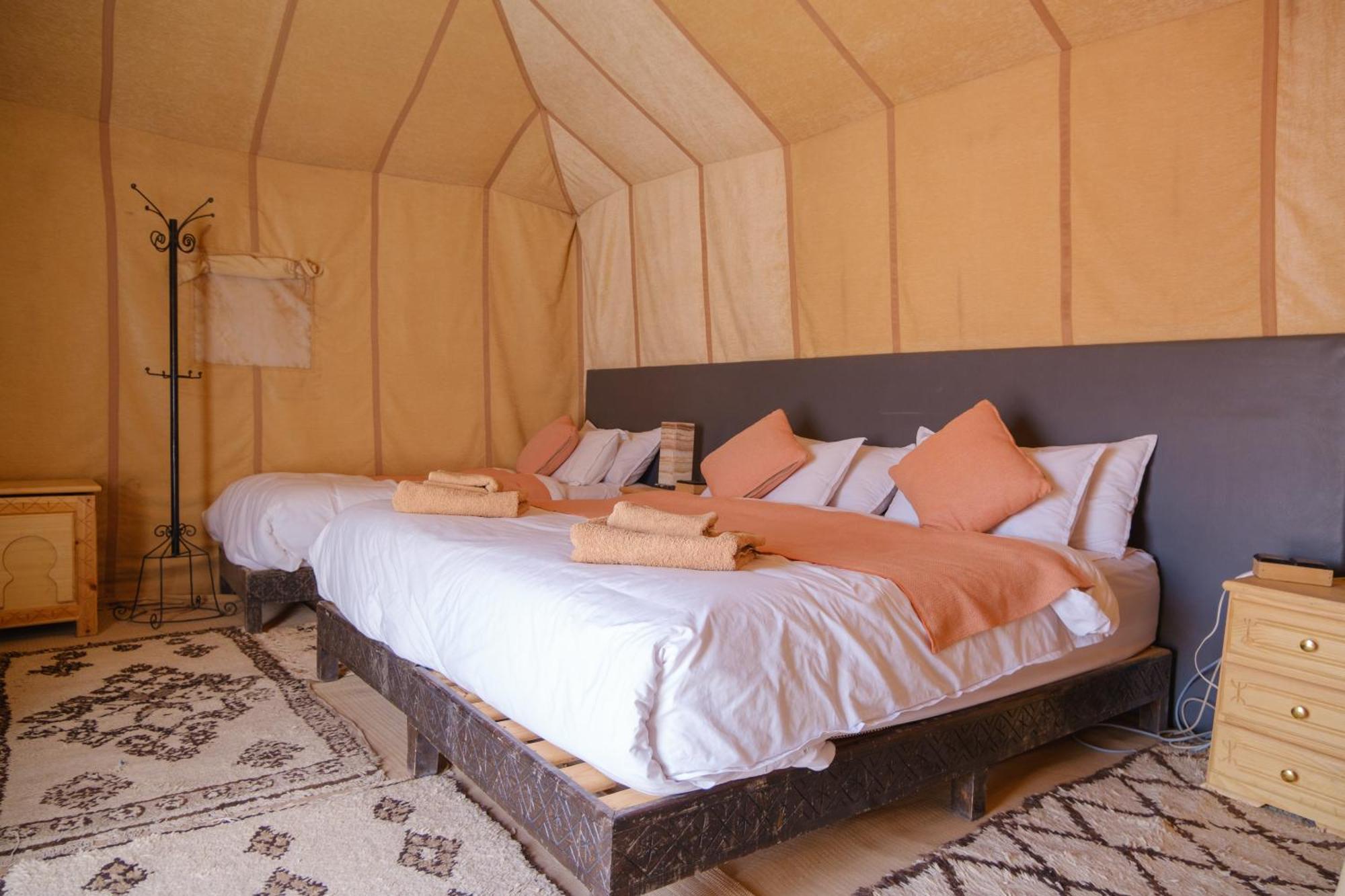 Hotel Camel Trips Luxury Camp Merzouga Esterno foto